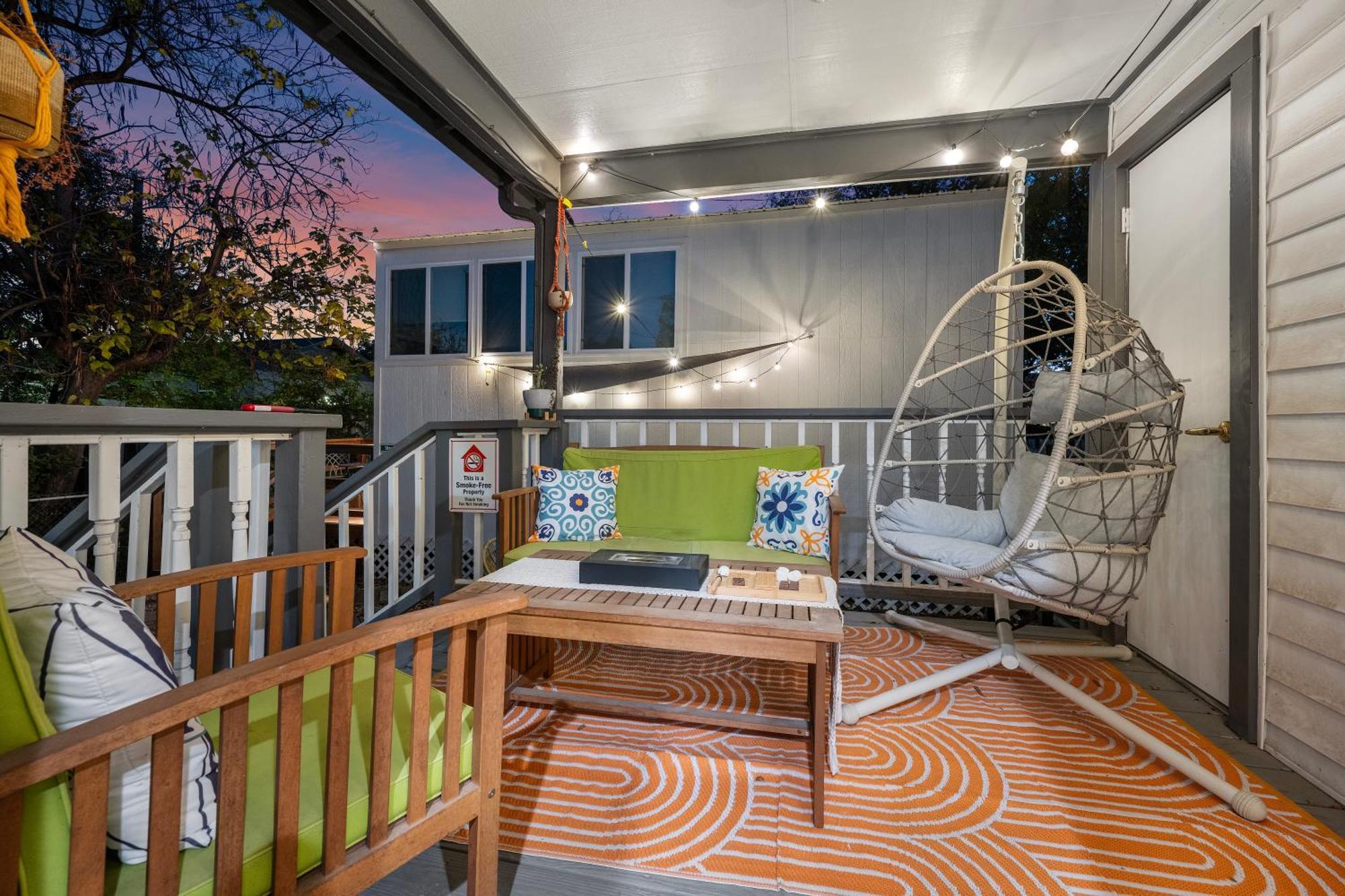 Stylish, Artsy Eastside Casa vacanze *